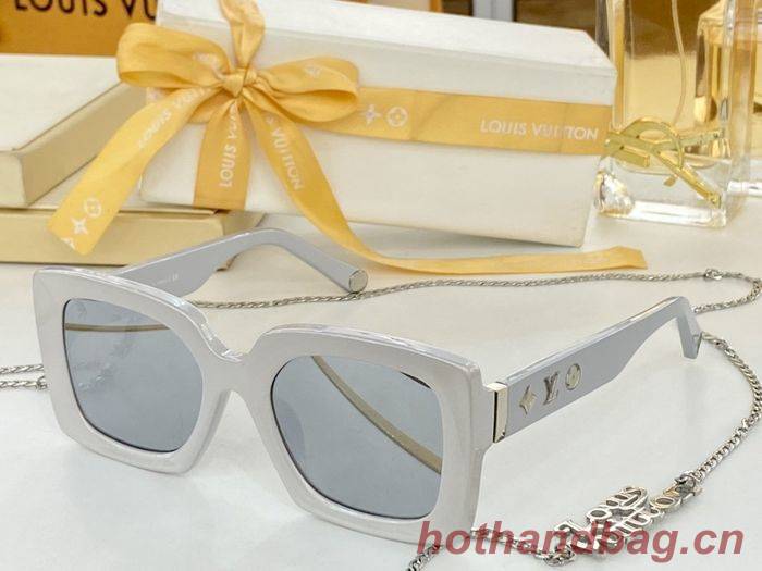 Louis Vuitton Sunglasses Top Quality LVS00377